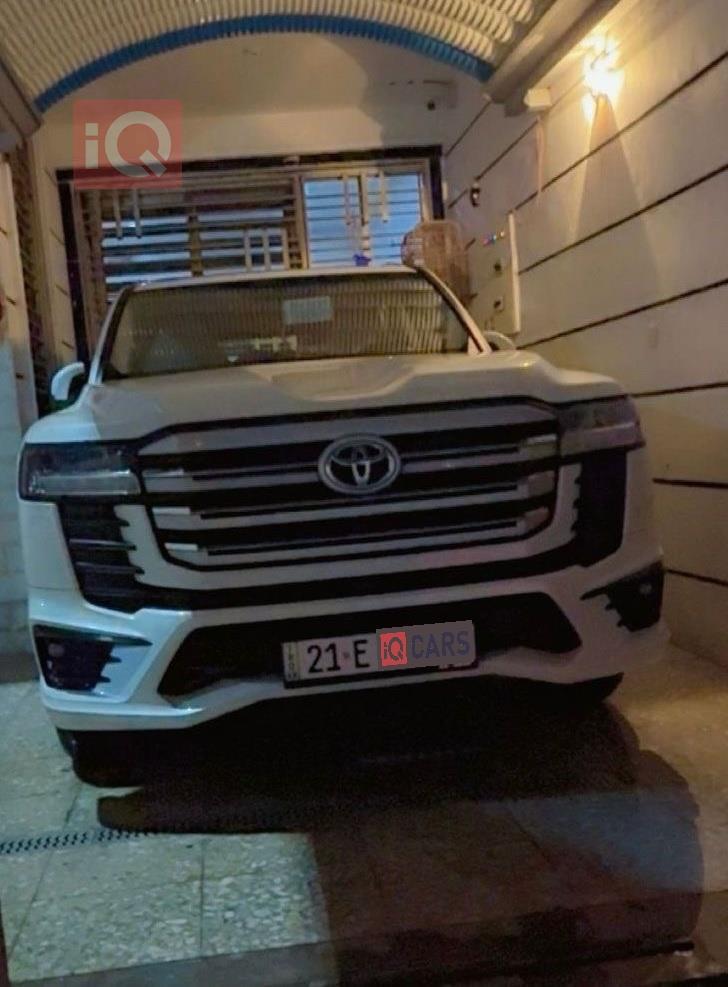 تويوتا لاندكروزر